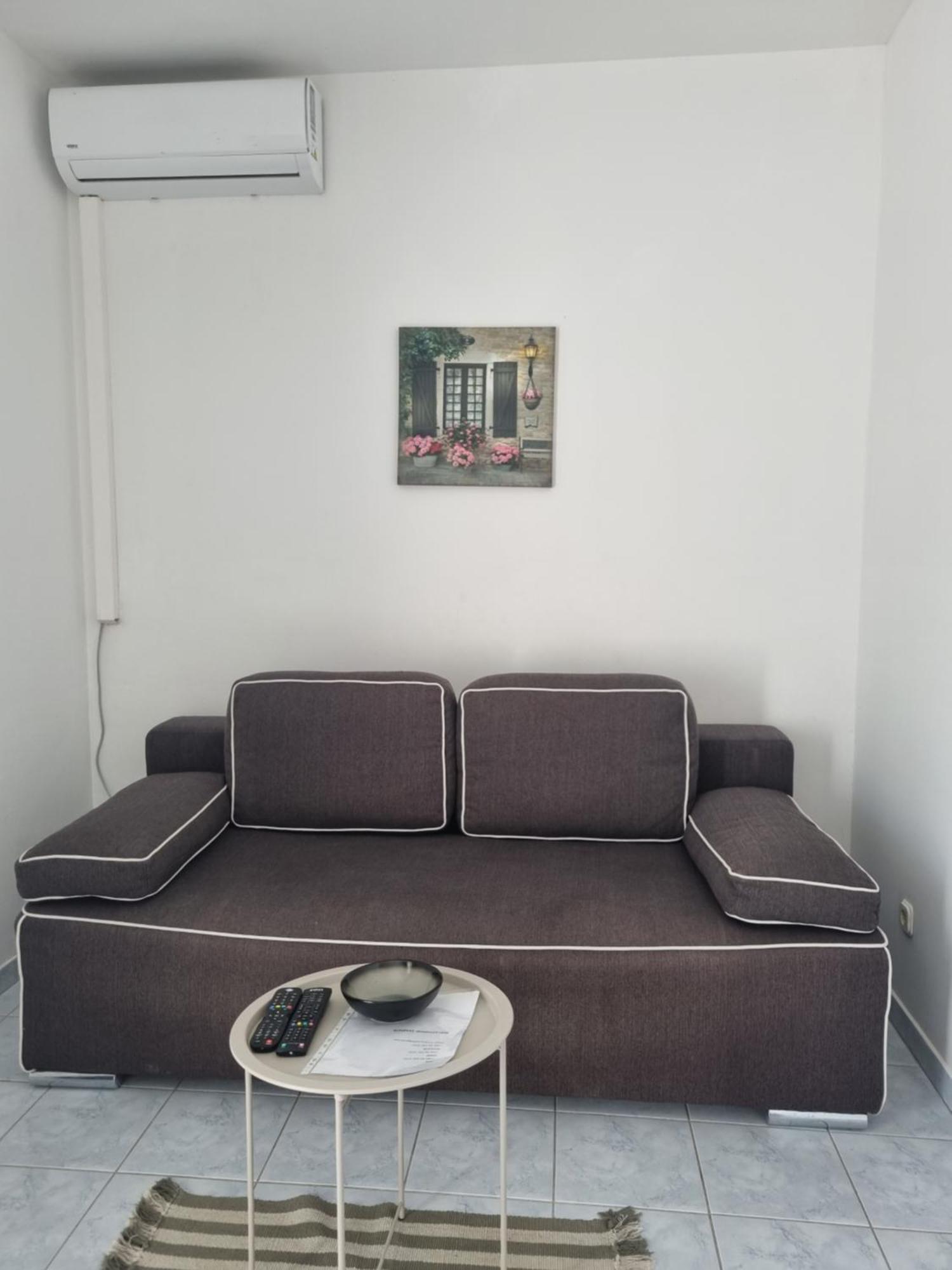 Villa Ante Apartments Blace Habitación foto