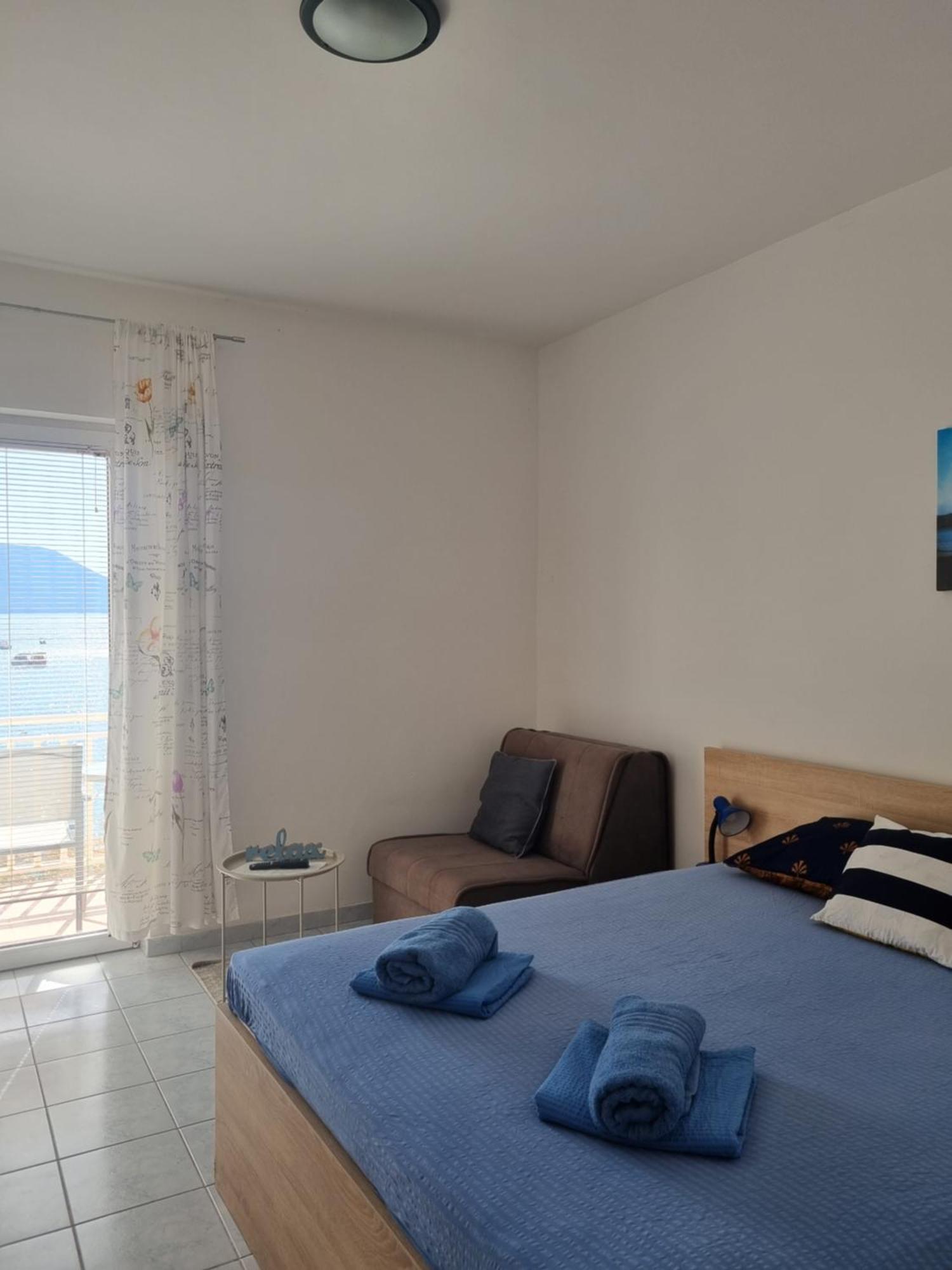 Villa Ante Apartments Blace Habitación foto